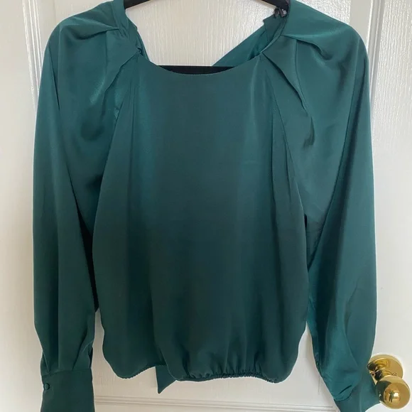 Dynamite Romy Open-Back Satin Blouse - Picture 5 of 10